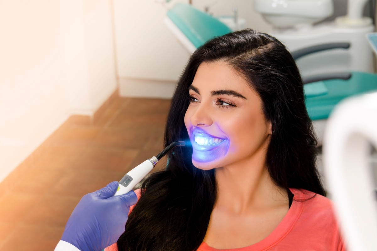 teeth-whitening-in-Irvine