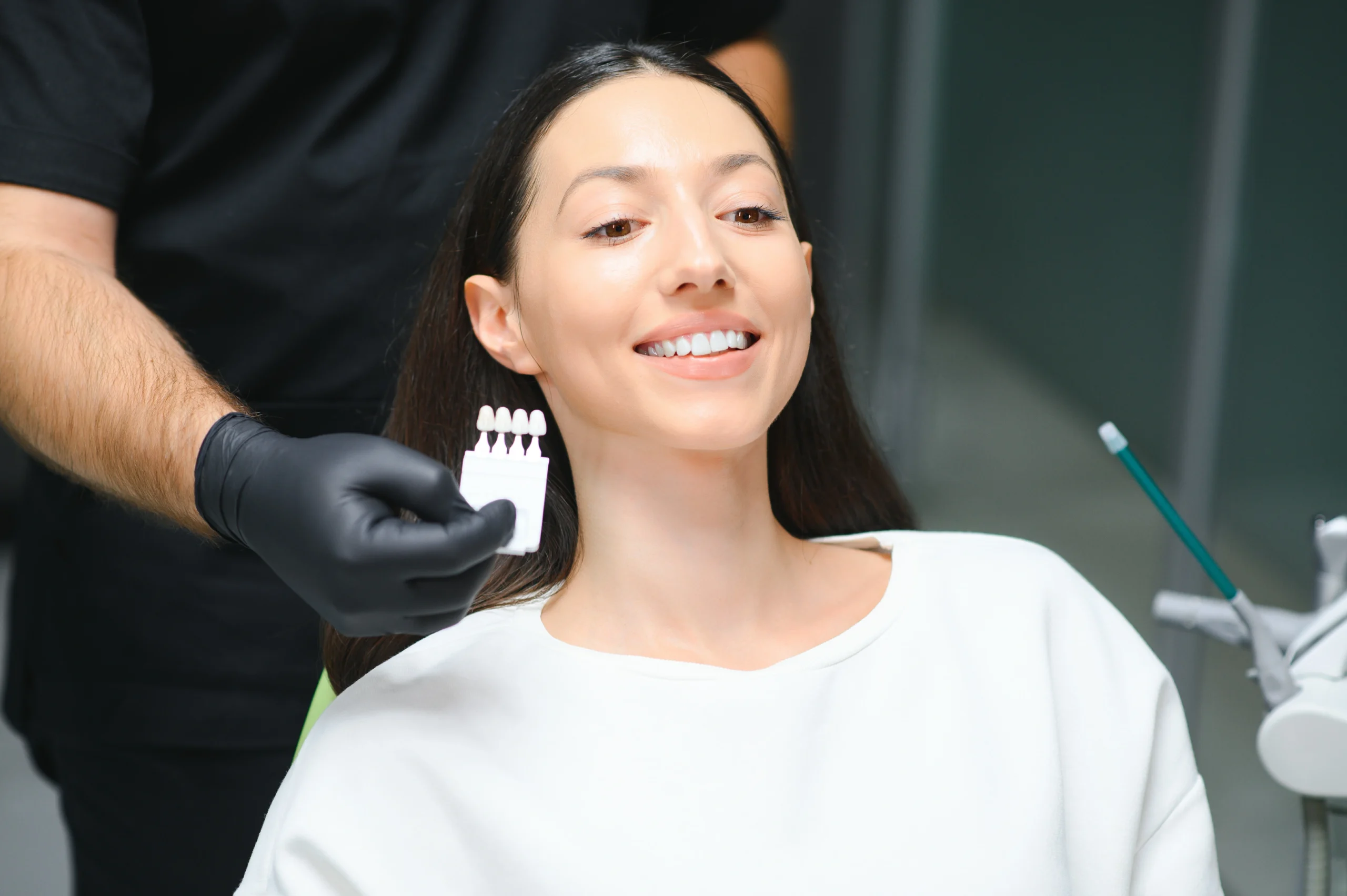 Veneer Preparation: No-Prep vs. Traditional